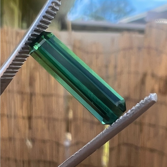 3.00ct genuine VERY CLEAN VS  loose green tourmaline - Picture 1 of 12